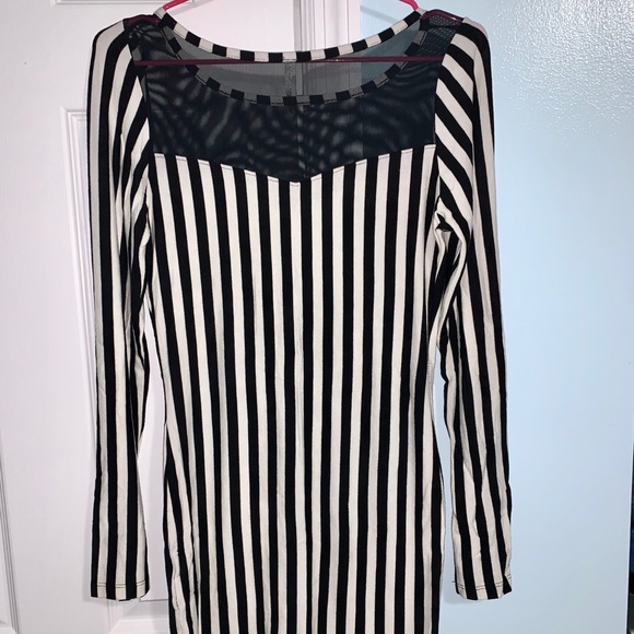 Black and White Striped Mini Dress Size M - Picture 2 of 8